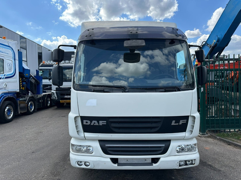 DAF LF 45.210 - 12T - OPRIJWAGEN - CAR / MACHINE CARRIER - DEPANNEUSE - AIR - EURO 5 - Camion porte-voitures: photos 2 DAF LF 45.210 - 12T - OPRIJWAGEN - CAR / MACHINE CARRIER - DEPANNEUSE - AIR - EURO 5 - Camion porte-voitures: photos 2
