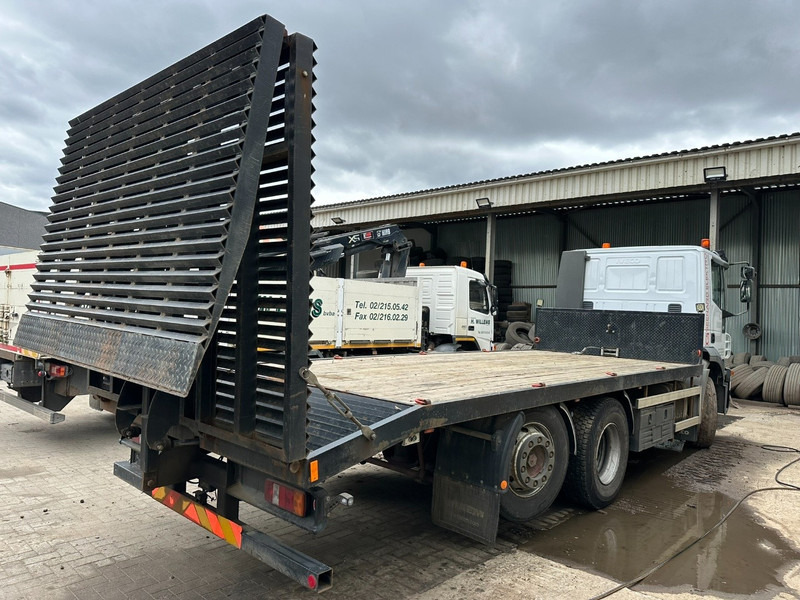 Iveco STRALIS 270 6x2 OPRIJWAGEN / AUTOTRANSPORTER / MACHINE CARRIER + WINCH + RAMPS - *127.000km* - BE TRUCK - Camion porte-voitures: photos 4 Iveco STRALIS 270 6x2 OPRIJWAGEN / AUTOTRANSPORTER / MACHINE CARRIER + WINCH + RAMPS - *127.000km* - BE TRUCK - Camion porte-voitures: photos 4