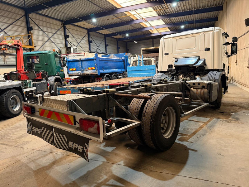 Scania P310 4x2 CHASSIS - ADR (ex tanker) - *322.000km* - AIR SUSPENSION - MANUAL - BE TRUCK - Châssis cabine: photos 4 Scania P310 4x2 CHASSIS - ADR (ex tanker) - *322.000km* - AIR SUSPENSION - MANUAL - BE TRUCK - Châssis cabine: photos 4