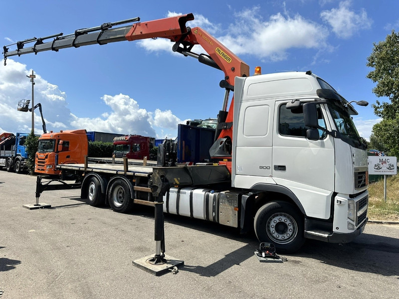 Volvo FH 500 6X2 + CRANE PALFINGER PK50002 E 6x - RETARDER - PLATFORM 6m20 - TWISTLOCKS 20' - 561.000km - EURO 5 - Camion grue: photos 1 Volvo FH 500 6X2 + CRANE PALFINGER PK50002 E 6x - RETARDER - PLATFORM 6m20 - TWISTLOCKS 20' - 561.000km - EURO 5 - Camion grue: photos 1