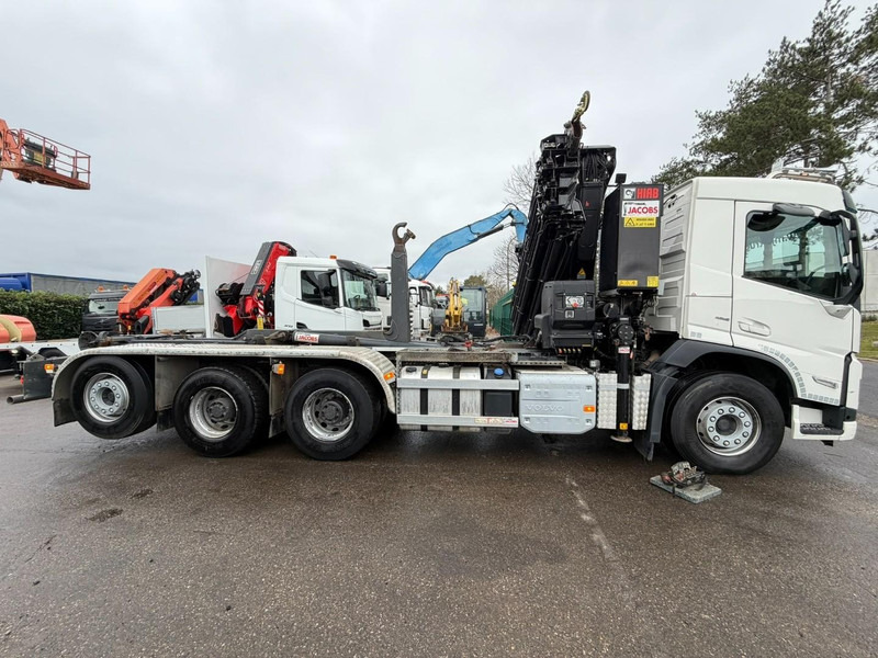 Volvo FM 500 8X4 TRIDEM HOOKLIFT + (25m!) CRANE HIAB 302 E-8x + 1 ME + WINCH - *127.000km* - *1976h crane hours* - TOP CONDITION - BE TRUCK - Camion ampliroll, Camion grue: photos 5 Volvo FM 500 8X4 TRIDEM HOOKLIFT + (25m!) CRANE HIAB 302 E-8x + 1 ME + WINCH - *127.000km* - *1976h crane hours* - TOP CONDITION - BE TRUCK - Camion ampliroll, Camion grue: photos 5