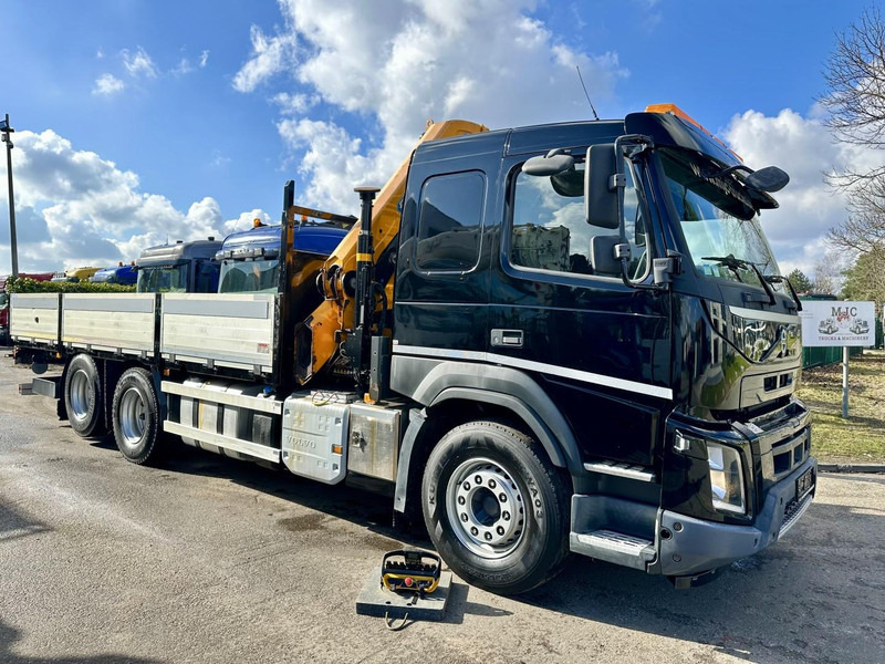 Volvo FMX 370 6x2 PLATFORM 6M35 + CRANE EFFER 215/6S -*127.000km* - LIFT AXLE - DOUBLE WHEELS - I SHIFT - EURO 6 - BE PAPERS - Camion grue: photos 2 Volvo FMX 370 6x2 PLATFORM 6M35 + CRANE EFFER 215/6S -*127.000km* - LIFT AXLE - DOUBLE WHEELS - I SHIFT - EURO 6 - BE PAPERS - Camion grue: photos 2