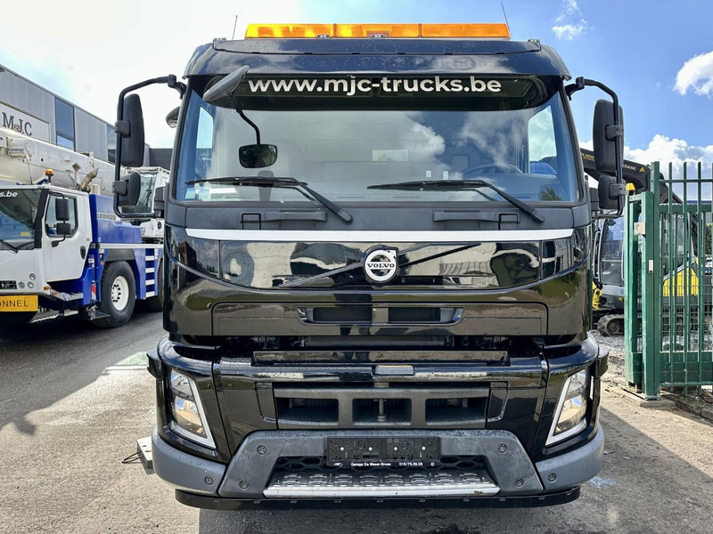 Volvo FMX 370 6x2 PLATFORM 6M35 + CRANE EFFER 215/6S -*127.000km* - LIFT AXLE - DOUBLE WHEELS - I SHIFT - EURO 6 - BE PAPERS - Camion grue: photos 3 Volvo FMX 370 6x2 PLATFORM 6M35 + CRANE EFFER 215/6S -*127.000km* - LIFT AXLE - DOUBLE WHEELS - I SHIFT - EURO 6 - BE PAPERS - Camion grue: photos 3