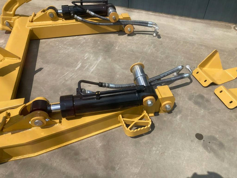 Cat 963 NG - Accessoire pour Engins de chantier: photos 3 Cat 963 NG - Accessoire pour Engins de chantier: photos 3