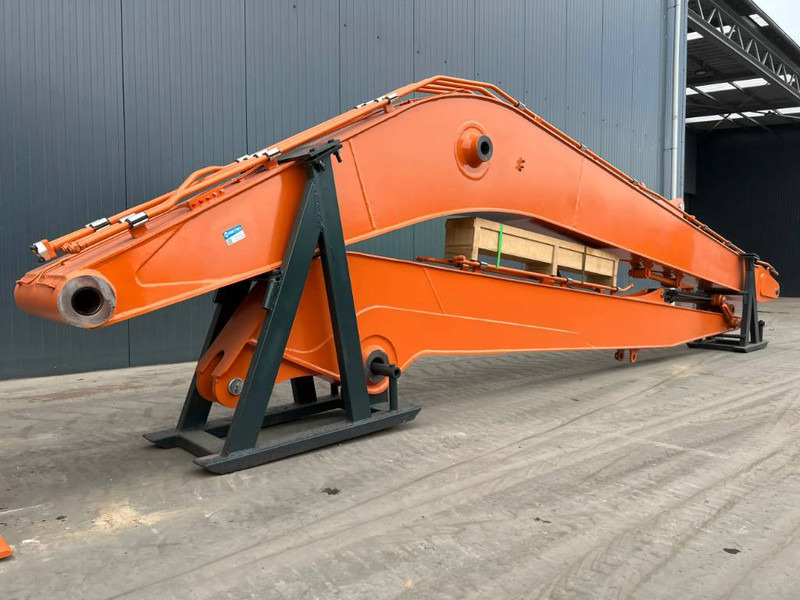 Hitachi ZX220 18m Set - Accessoire pour Engins de chantier: photos 3 Hitachi ZX220 18m Set - Accessoire pour Engins de chantier: photos 3