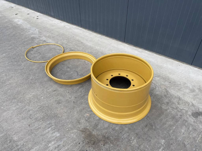 Cat 140H / 140M / 140K / 160H / 160M Rim - Pneus et jantes pour Engins de chantier: photos 1 Cat 140H / 140M / 140K / 160H / 160M Rim - Pneus et jantes pour Engins de chantier: photos 1