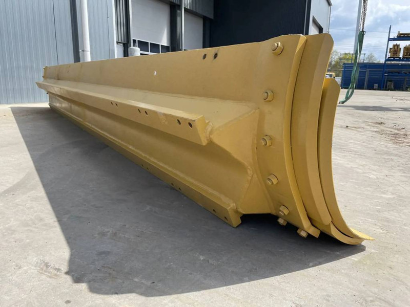 Cat 140K Moldboard - Lame pour Engins de chantier: photos 5 Cat 140K Moldboard - Lame pour Engins de chantier: photos 5