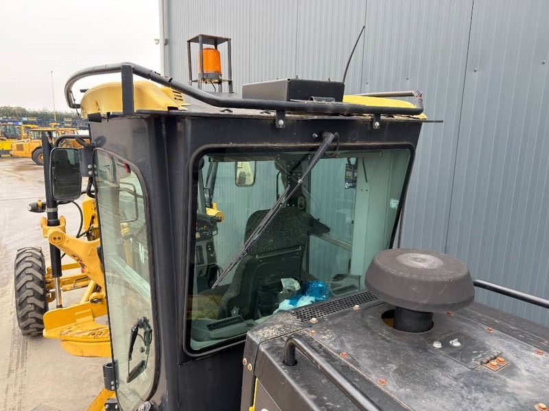 Cat 140M - Niveleuse: photos 5 Cat 140M - Niveleuse: photos 5