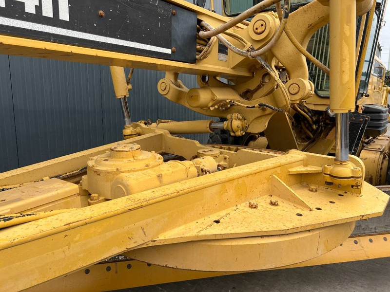 Niveleuse Cat 14H: photos 12 Niveleuse Cat 14H: photos 12