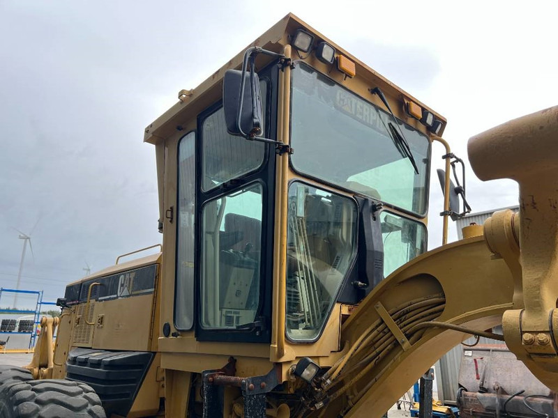 Niveleuse Cat 14H: photos 18 Niveleuse Cat 14H: photos 18