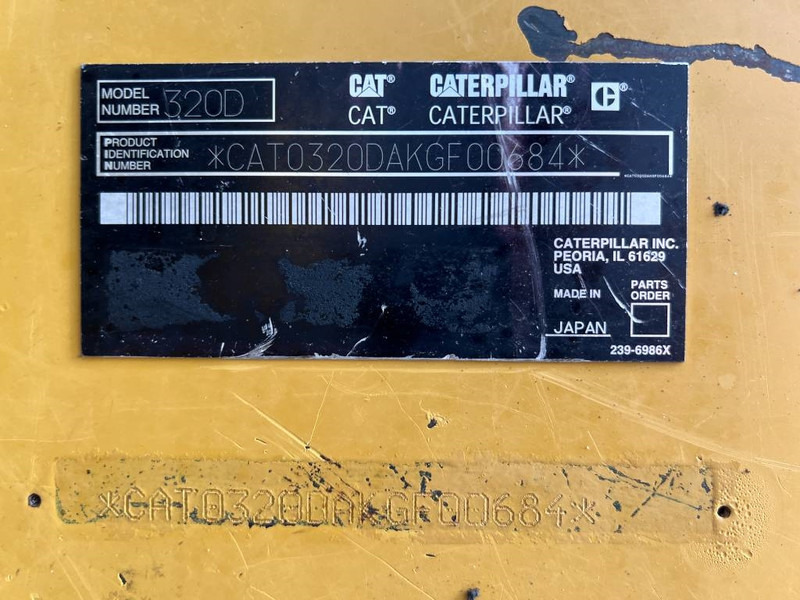 Pelle sur chenille Cat 320D L: photos 11