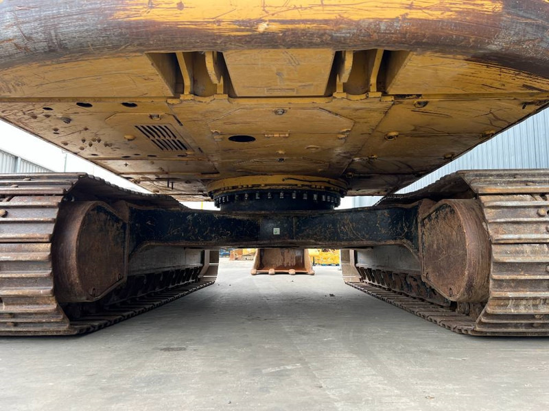 Cat 323D L - Pelle sur chenille: photos 4 Cat 323D L - Pelle sur chenille: photos 4