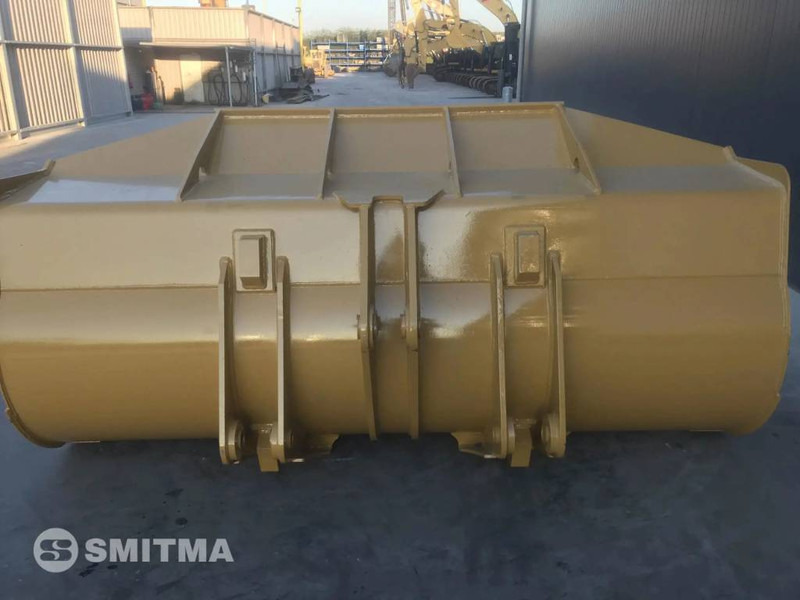 Cat 950GC - Godet pour Engins de chantier: photos 3 Cat 950GC - Godet pour Engins de chantier: photos 3