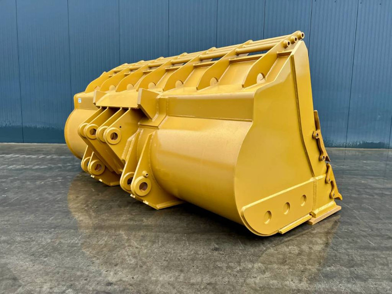 Cat 980H incl. cutting edge + side protectors - Godet pour Engins de chantier: photos 3 Cat 980H incl. cutting edge + side protectors - Godet pour Engins de chantier: photos 3