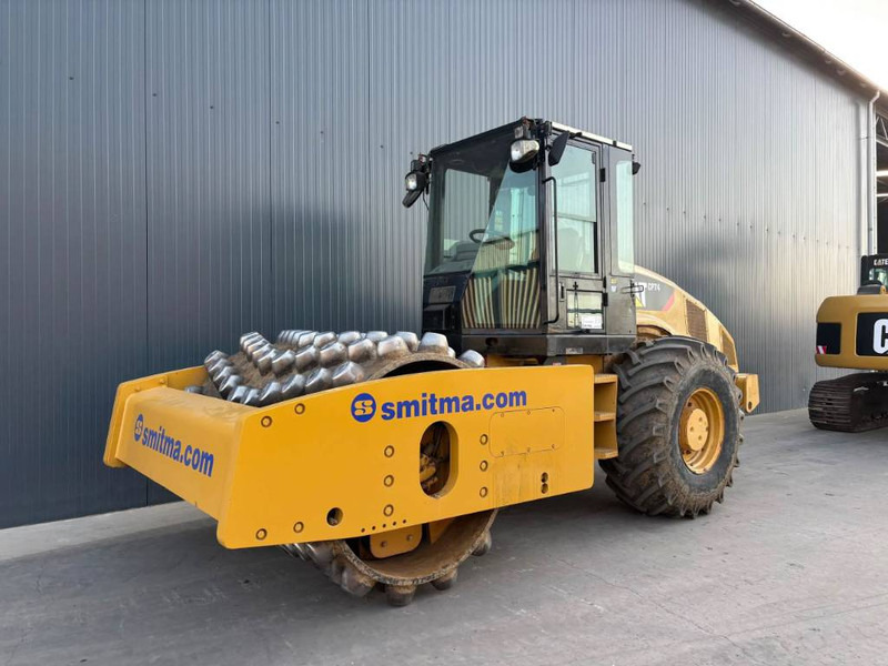Compacteur Cat CP74