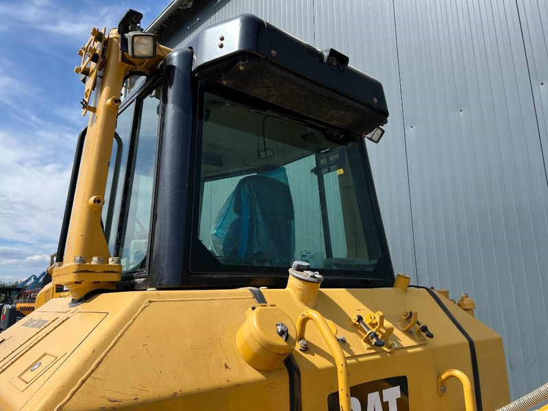 Cat D6N XL | Foldable Blade - Bulldozer: photos 5 Cat D6N XL | Foldable Blade - Bulldozer: photos 5