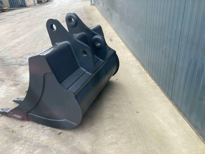 Doosan DX180 - Godet pour Engins de chantier: photos 4 Doosan DX180 - Godet pour Engins de chantier: photos 4