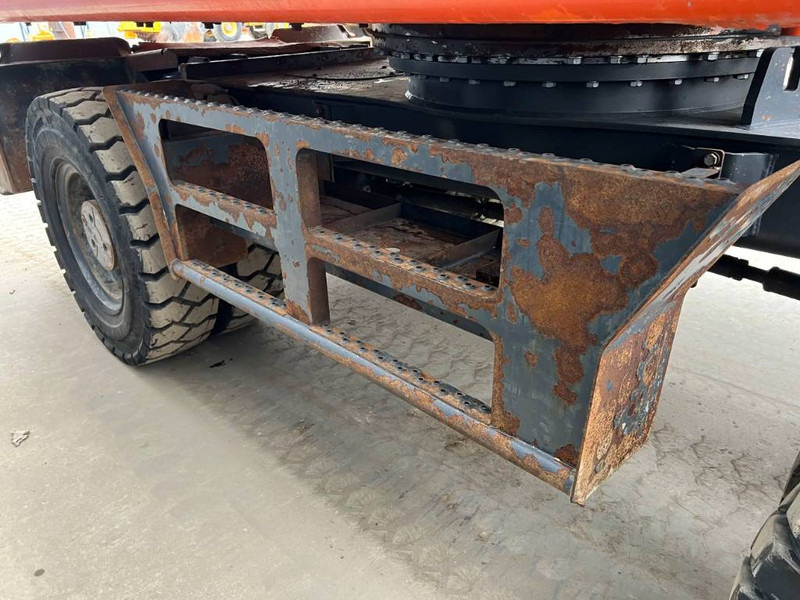Pelle sur pneus Doosan DX210W: photos 19