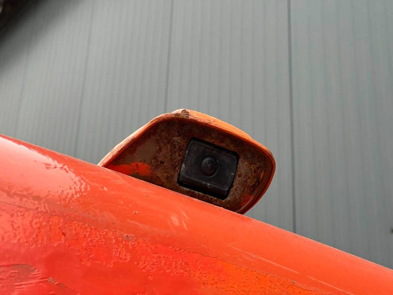 Pelle sur pneus Doosan DX210W: photos 13