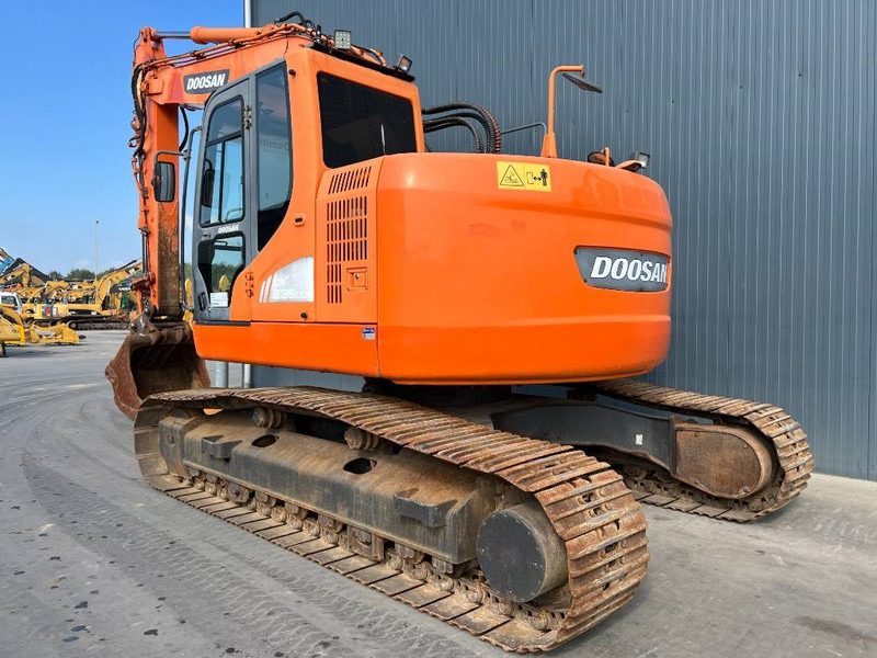 Doosan DX235LCR - Pelle sur chenille: photos 4 Doosan DX235LCR - Pelle sur chenille: photos 4
