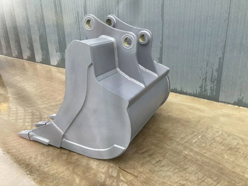 Komatsu PC300 - Godet pour Engins de chantier: photos 2 Komatsu PC300 - Godet pour Engins de chantier: photos 2