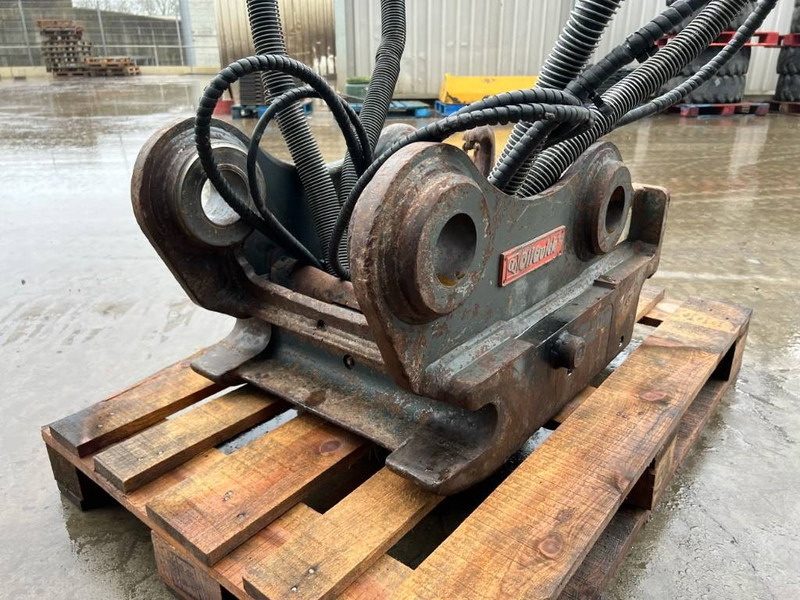 OilQuick OQ70/55 - 323D - Attache rapide pour Engins de chantier: photos 5 OilQuick OQ70/55 - 323D - Attache rapide pour Engins de chantier: photos 5