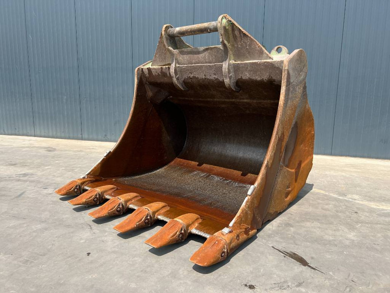 OilQuick OQ80 - Godet pour Engins de chantier: photos 1 OilQuick OQ80 - Godet pour Engins de chantier: photos 1