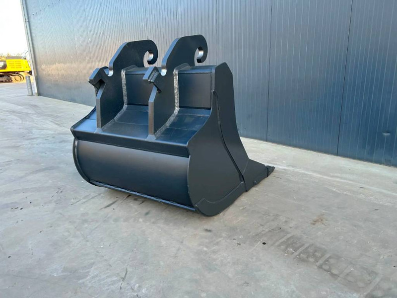 Smitma CW45S - 1.50m - Godet pour Engins de chantier: photos 3 Smitma CW45S - 1.50m - Godet pour Engins de chantier: photos 3
