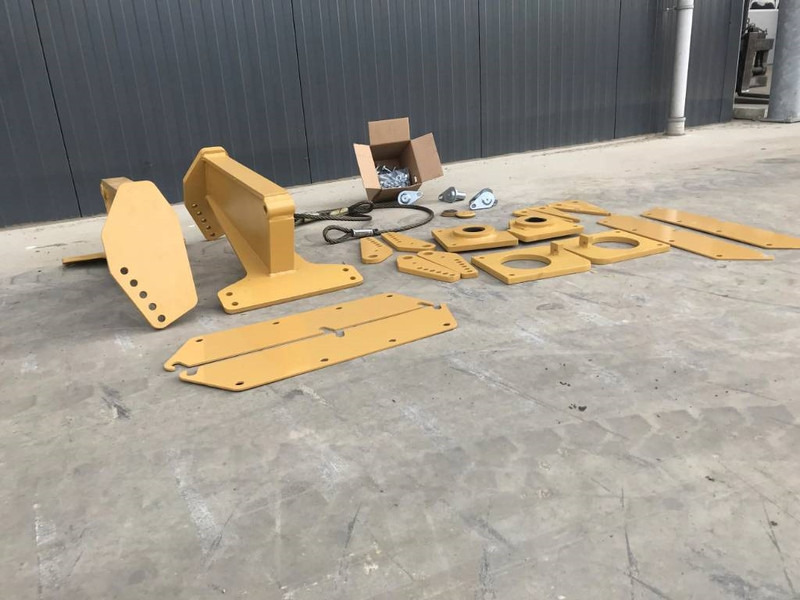 Hayon élévateur pour Engins de chantier neuf Volvo A30G: photos 7