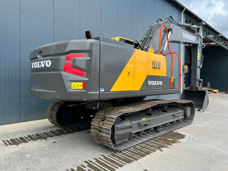 Volvo EC210 - Pelle sur chenille: photos 4 Volvo EC210 - Pelle sur chenille: photos 4