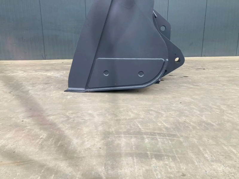 Volvo L90G - Godet pour Engins de chantier: photos 2 Volvo L90G - Godet pour Engins de chantier: photos 2