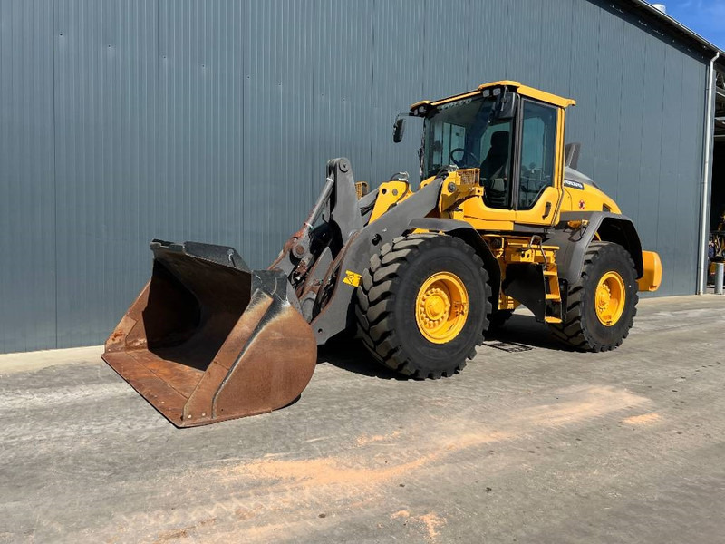 Chargeuse sur pneus Volvo L90H