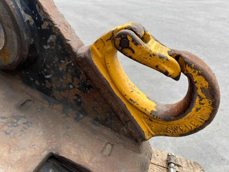 Attache rapide pour Engins de chantier Volvo S3 / 352F: photos 15