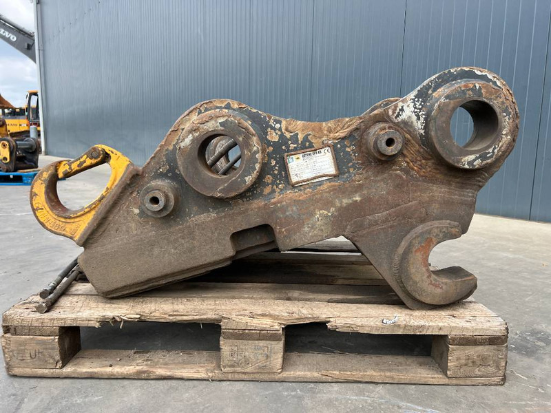 Attache rapide pour Engins de chantier Volvo S3 / 352F: photos 8