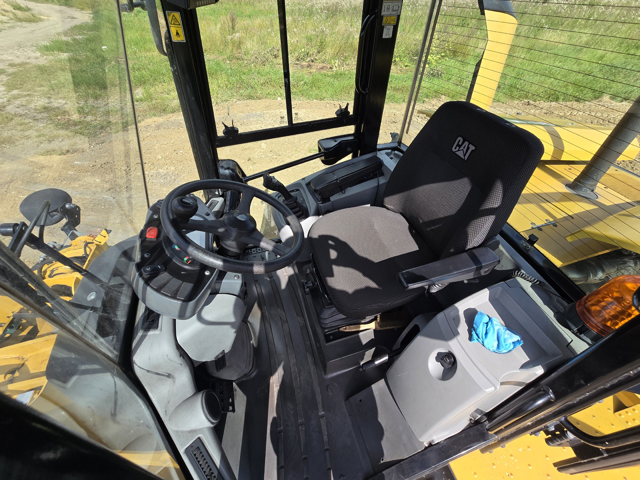 CATERPILLAR 918 M - Chargeuse sur pneus: photos 2 CATERPILLAR 918 M - Chargeuse sur pneus: photos 2