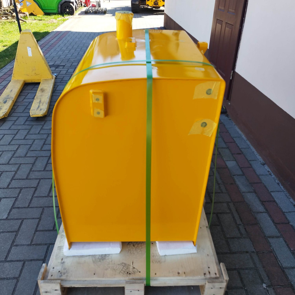 JCB 335/A8209 - Réservoir de carburant pour Pelle: photos 4 JCB 335/A8209 - Réservoir de carburant pour Pelle: photos 4