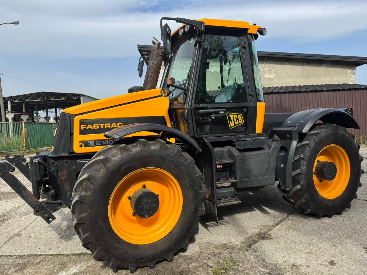 JCB FASTRAC 2140 - Tracteur agricole: photos 1 JCB FASTRAC 2140 - Tracteur agricole: photos 1