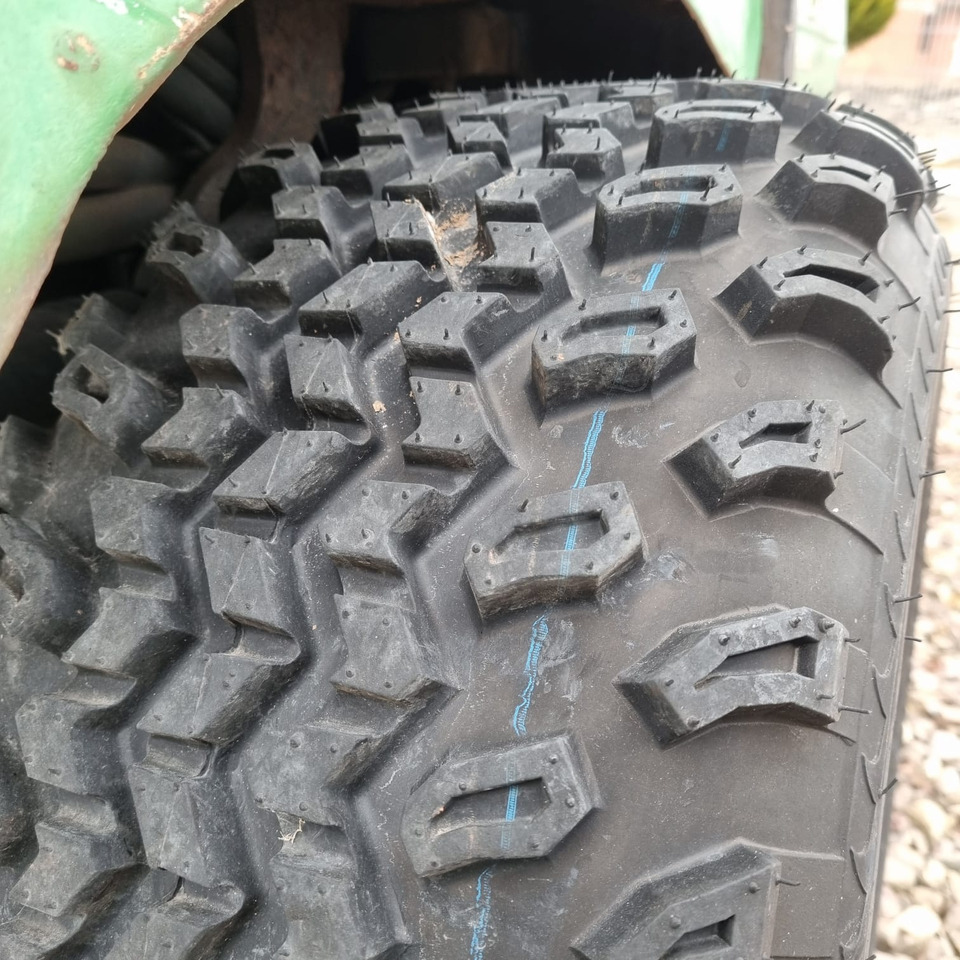 John Deere 1435 4WD Diesel - Tracteur agricole: photos 5 John Deere 1435 4WD Diesel - Tracteur agricole: photos 5