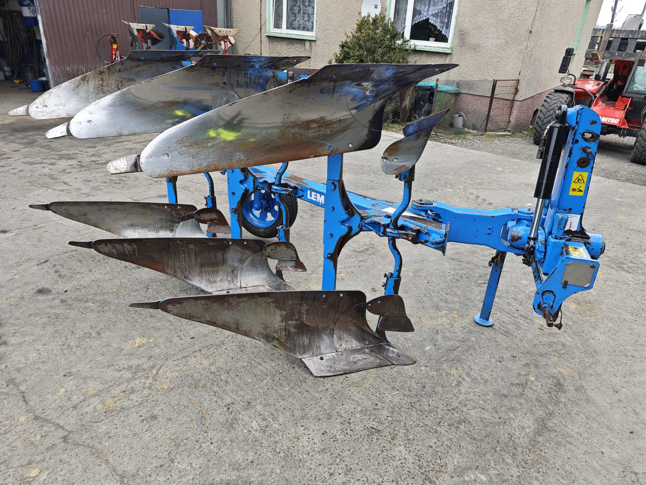 LEMKEN OPAL 110 n 97 - Charrue: photos 3 LEMKEN OPAL 110 n 97 - Charrue: photos 3