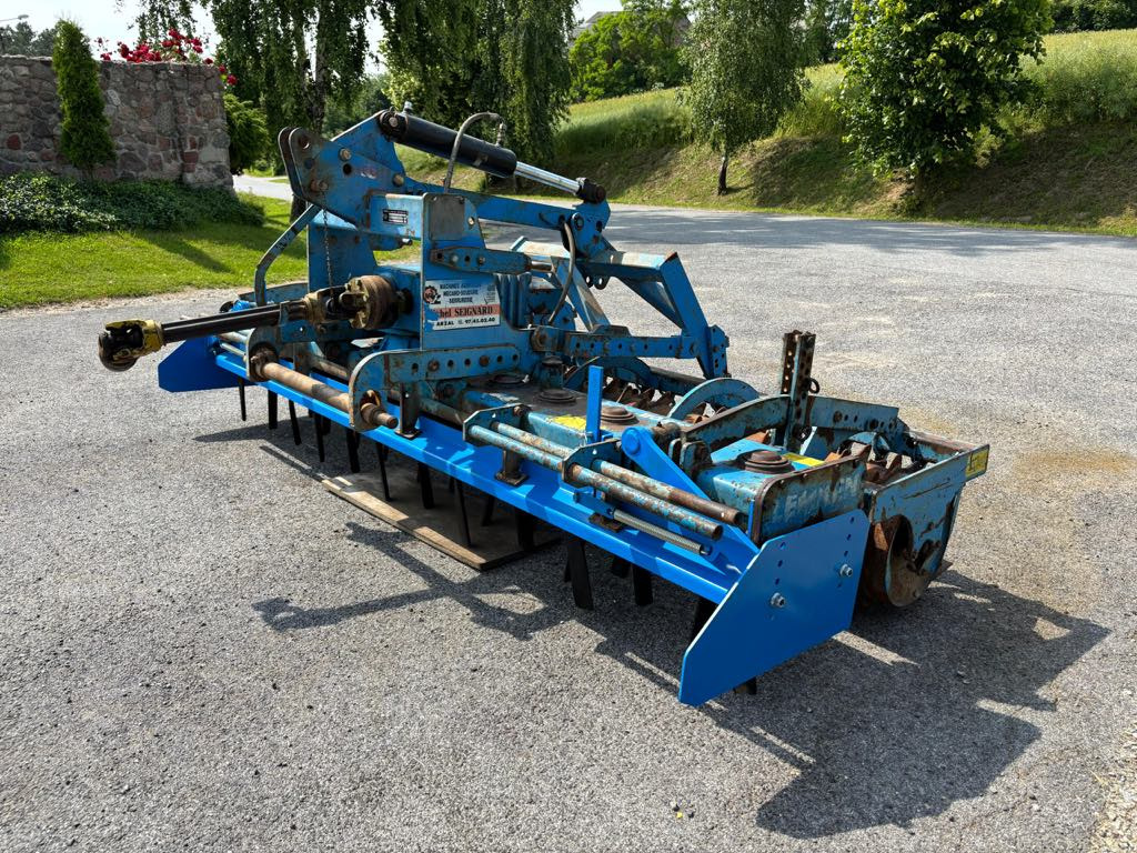 Lemken Zirkon 9/300 - Herse: photos 2 Lemken Zirkon 9/300 - Herse: photos 2
