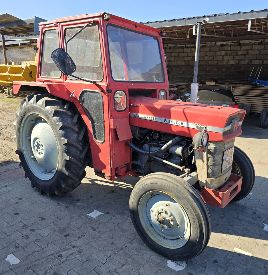 MASSEY FERGUSON 135 - Tracteur agricole: photos 1 MASSEY FERGUSON 135 - Tracteur agricole: photos 1