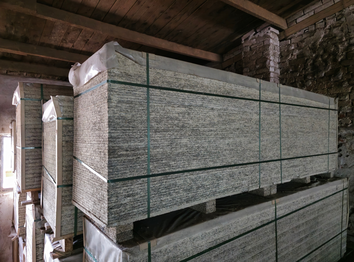 Płyty cementowo wiórowa / włuknowo cementowa na cemencie portlandzkim GB600 - Matériel de chantier: photos 2 Płyty cementowo wiórowa / włuknowo cementowa na cemencie portlandzkim GB600 - Matériel de chantier: photos 2