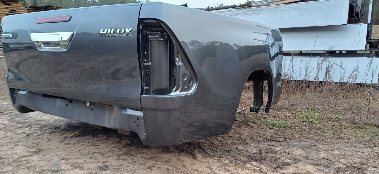 TOYOTA HILUX Extracab (2023 r.) NOWA paka skrzynia - Carrosserie et extérieur pour Autre matériel: photos 1 TOYOTA HILUX Extracab (2023 r.) NOWA paka skrzynia - Carrosserie et extérieur pour Autre matériel: photos 1