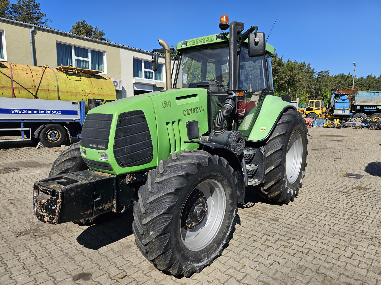 Ursus Crystal 180 - Tracteur agricole: photos 1 Ursus Crystal 180 - Tracteur agricole: photos 1