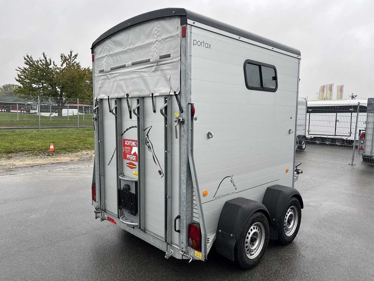 BOECKMANN Portax E TKL Pferdeanhänger - Van chevaux: photos 3 BOECKMANN Portax E TKL Pferdeanhänger - Van chevaux: photos 3