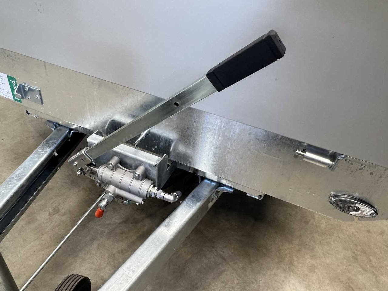 EDUARD 2615-3-13-1563-P Rückwärtskipper en leasing occasion EDUARD 2615-3-13-1563-P Rückwärtskipper: photos 15