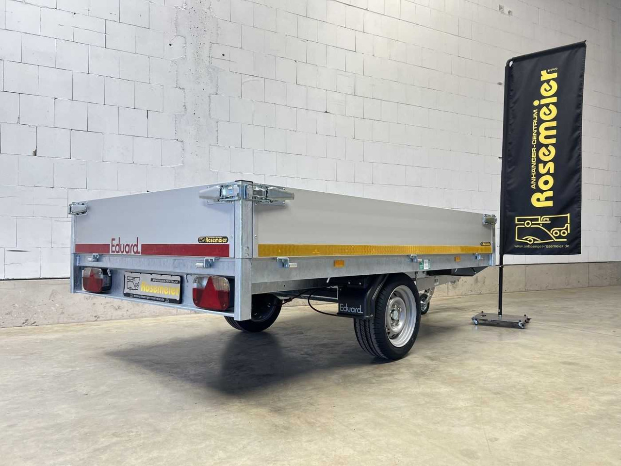 EDUARD 2615-3-P3-1563 Hochlader - Remorque voiture: photos 5 EDUARD 2615-3-P3-1563 Hochlader - Remorque voiture: photos 5