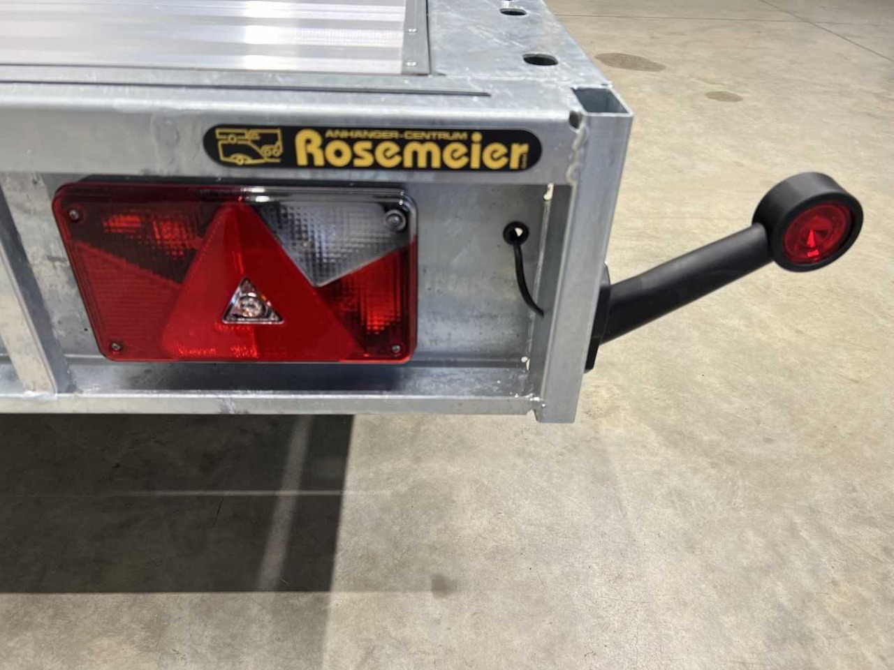 Remorque porte-voitures neuf MARTZ GT Plateau 450/2 S 3T Alu Plattformanhänger: photos 10 Remorque porte-voitures neuf MARTZ GT Plateau 450/2 S 3T Alu Plattformanhänger: photos 10