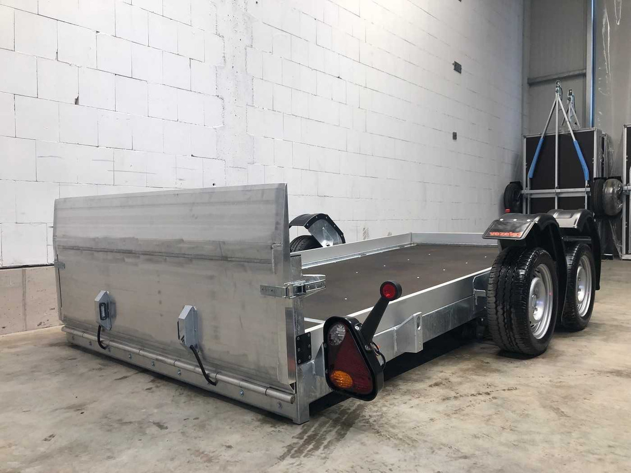 Remorque porte engin neuf VEZEKO Husky FB 35.35 E-Pumpe Maschinentransporter: photos 22