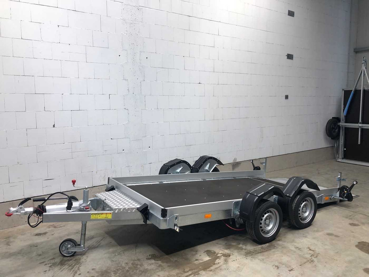 Remorque porte engin neuf VEZEKO Husky FB 35.35 E-Pumpe Maschinentransporter: photos 6